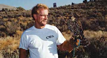 Photo of Ron Richter and his falcon.